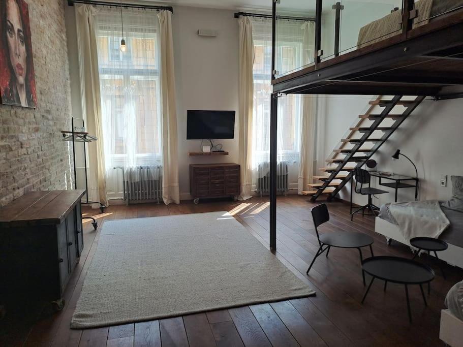 Parpar 19 Apartman - Cosy Flat In The Center Budapest Exterior foto